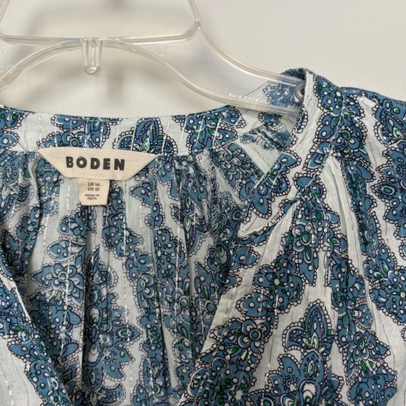 Boden Pineapple Botanic Wreath Printed Notch-Neck Sparkle Top Blouse - Picture 2 of 7